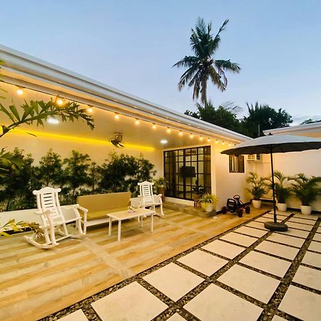 Modern Guesthouse Near Beach In Nasugbu, Batangas Exterior foto