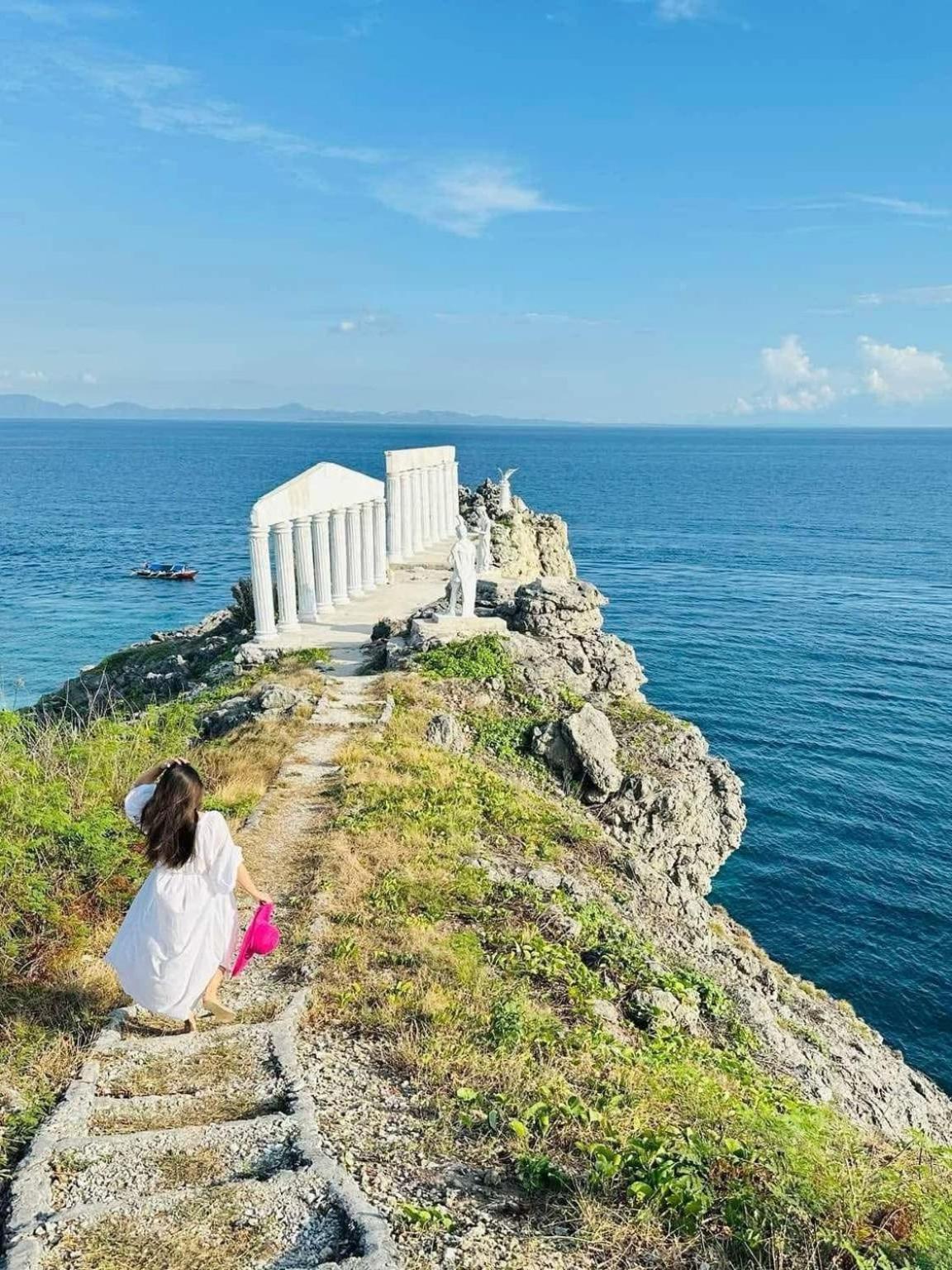 Modern Guesthouse Near Beach In Nasugbu, Batangas Exterior foto