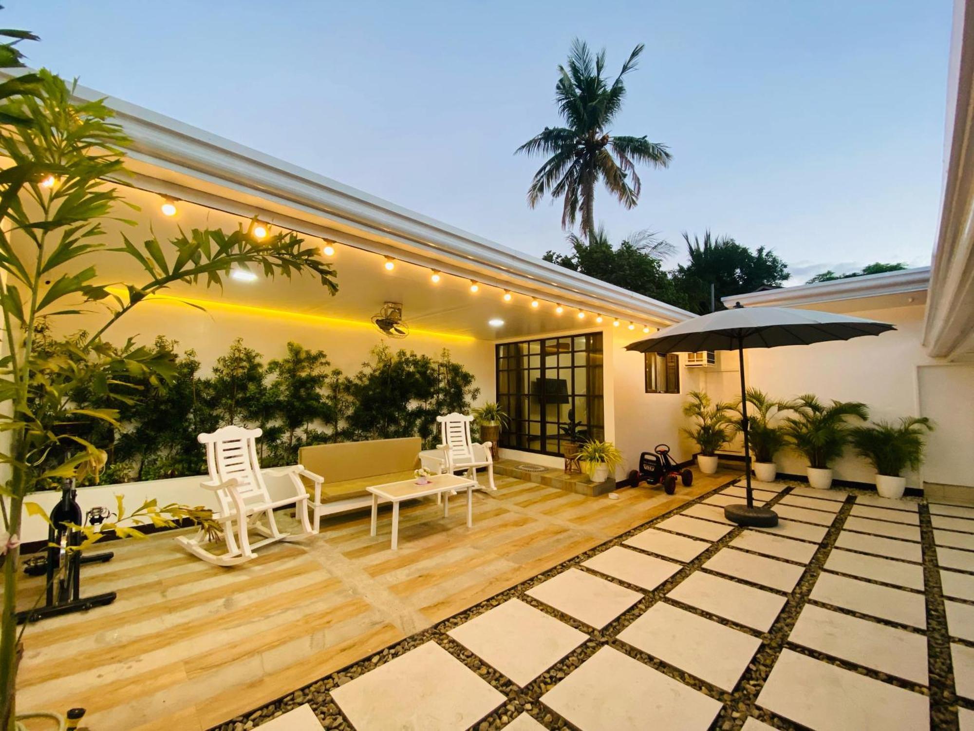 Modern Guesthouse Near Beach In Nasugbu, Batangas Exterior foto